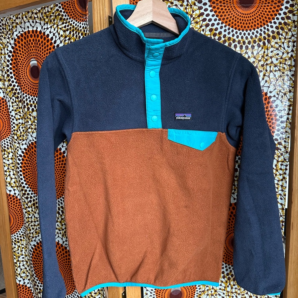 Kids M (10) Patagonia Fleece snap Pullover - Navy and Rust